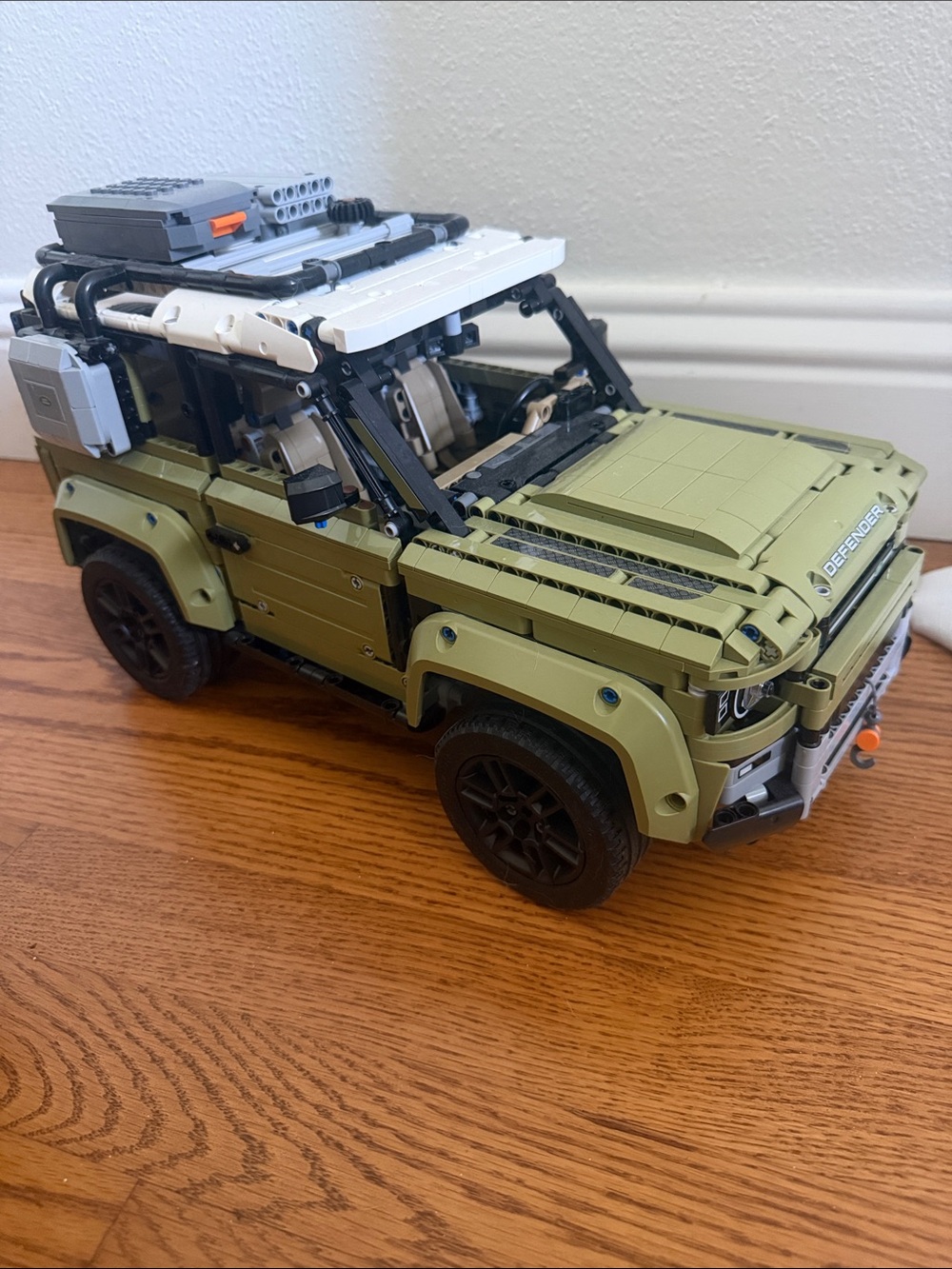 LEGO-Technic Defender SUV Building Set